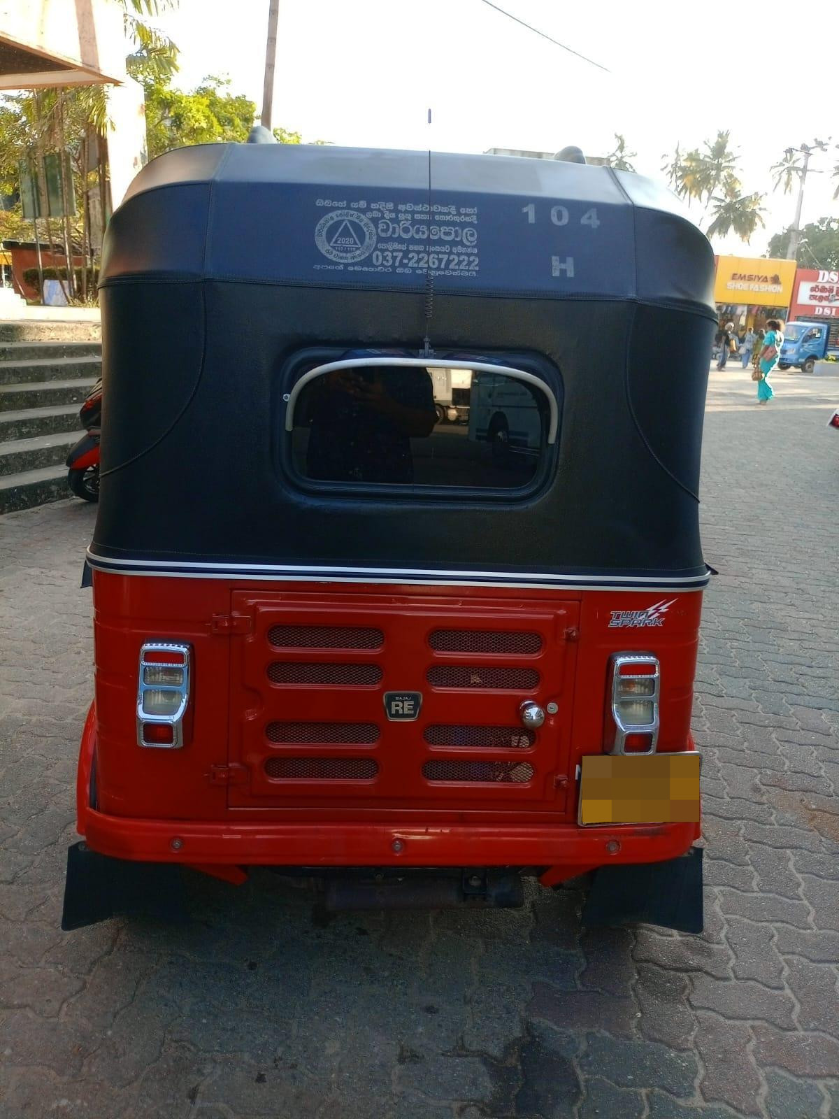 Bajaj Three Wheel 2019 - பயன்படுத்தப்பட்டது முச்சக்கர வண்டி sale in Sri Lanka - patpat.lk