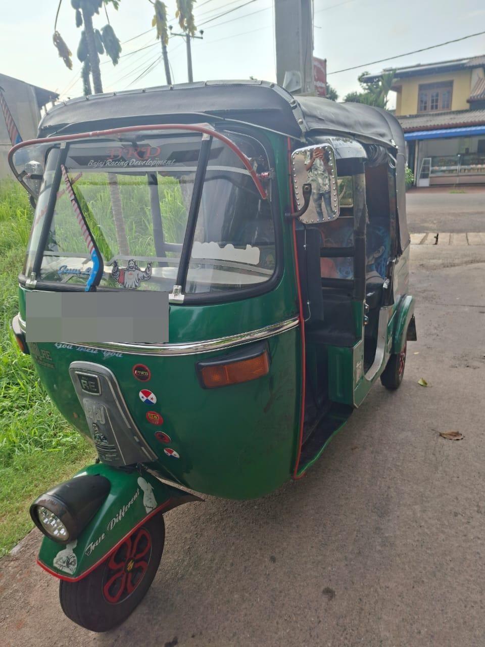 Bajaj 2 stroke 2006 - பயன்படுத்தப்பட்டது முச்சக்கர வண்டி sale in Sri Lanka - patpat.lk