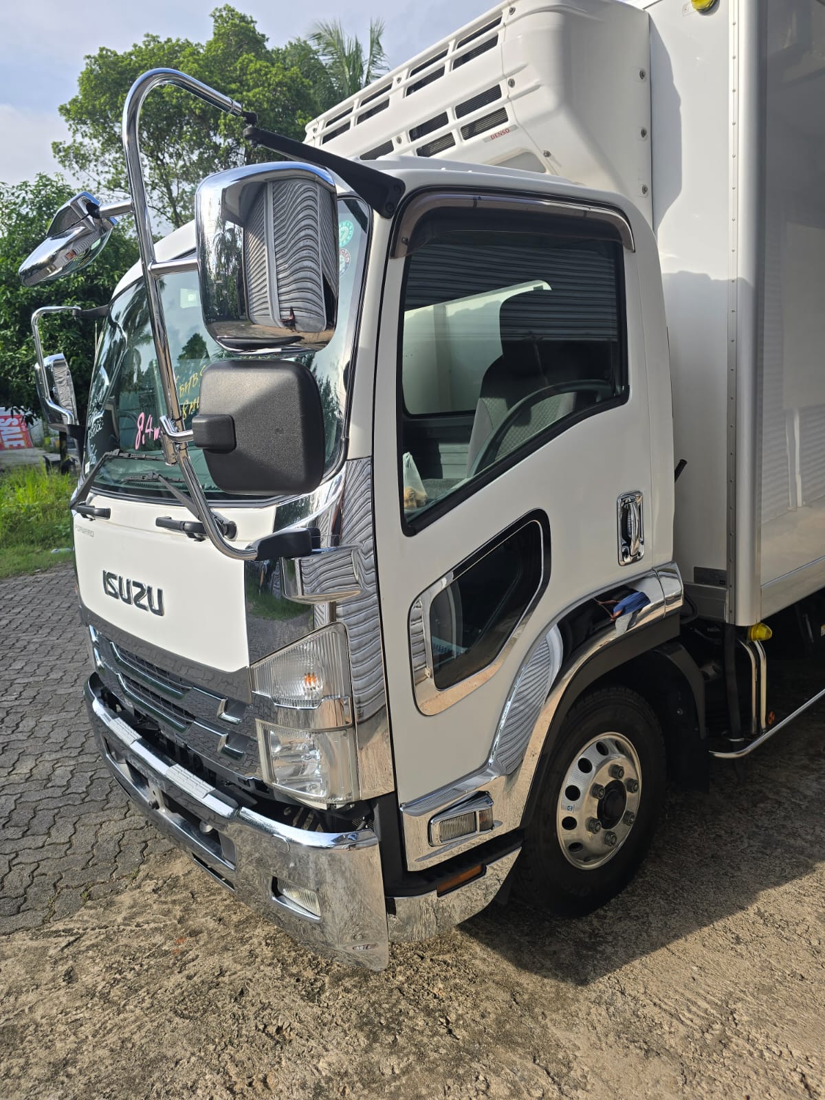 Isuzu Forward 2020 - சான்றளிக்கப்பட்டது டிரக் sale in Sri Lanka - patpat.lk