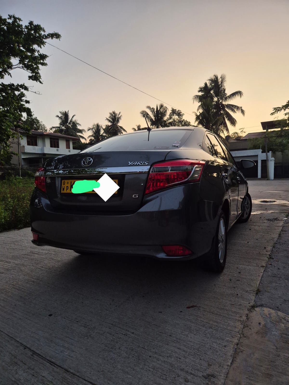 Toyota Yaris 2014 - பயன்படுத்தப்பட்டது கார் sale in Sri Lanka - patpat.lk