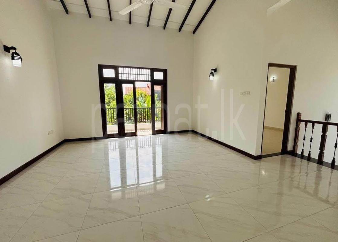 premium-listing-image