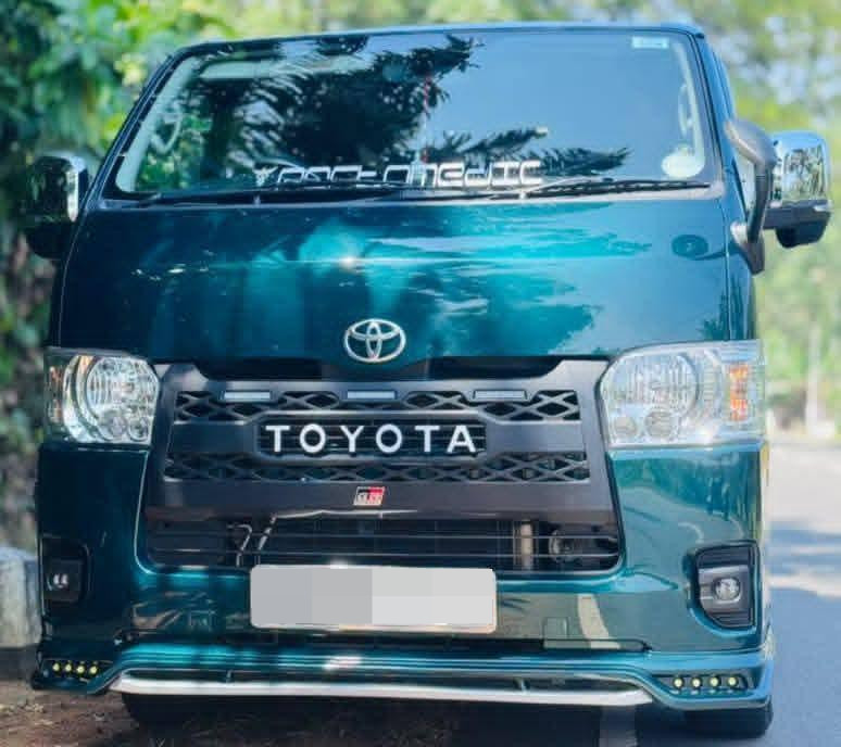 Toyota Hiace 2006 - Used Van sale in Sri Lanka - patpat.lk
