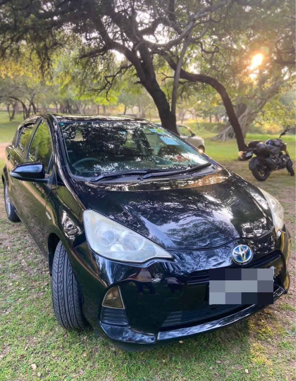 Toyota Aqua 2013 ads-image-1