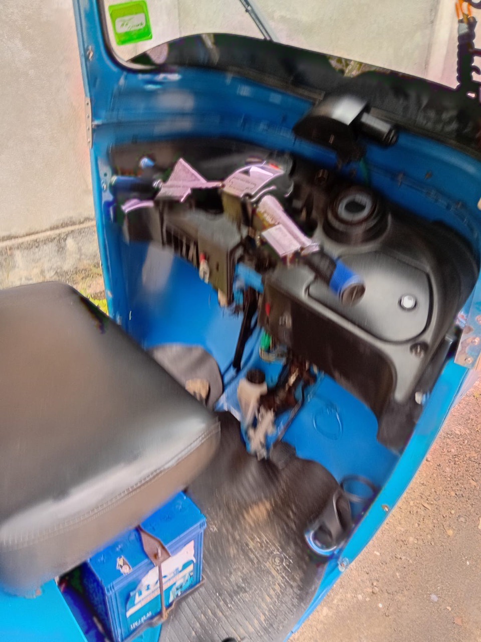 Bajaj 4 stroke 2013 - பயன்படுத்தப்பட்டது முச்சக்கர வண்டி sale in Sri Lanka - patpat.lk