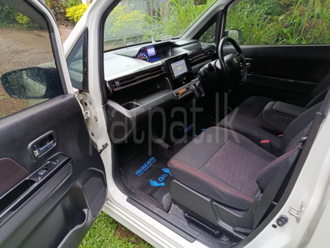 Advertisement image 5