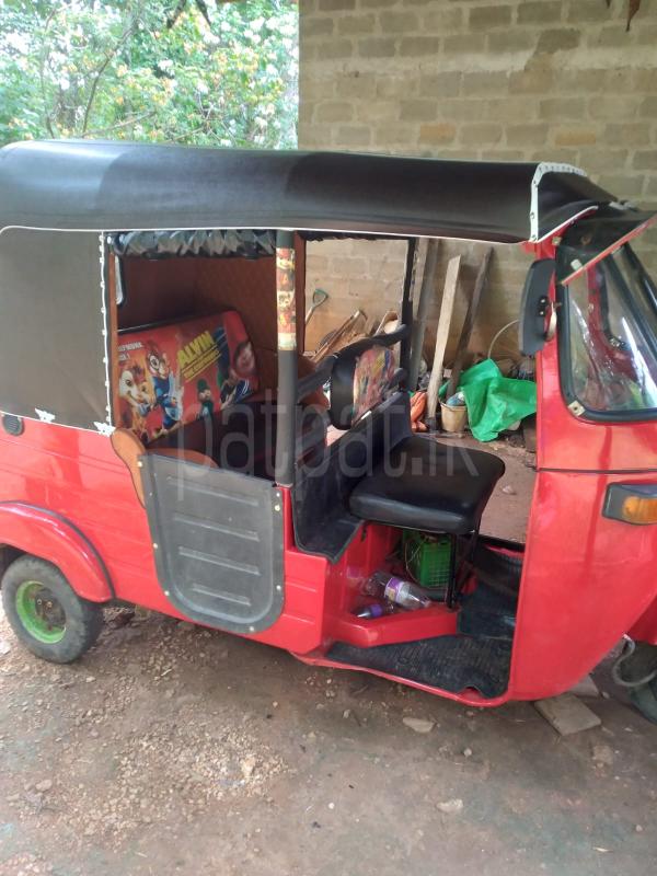 Bajaj 2 stroke 2004 - භාවිතා කරන ලද ත්‍රිරෝද රථය sale in Sri Lanka - patpat.lk