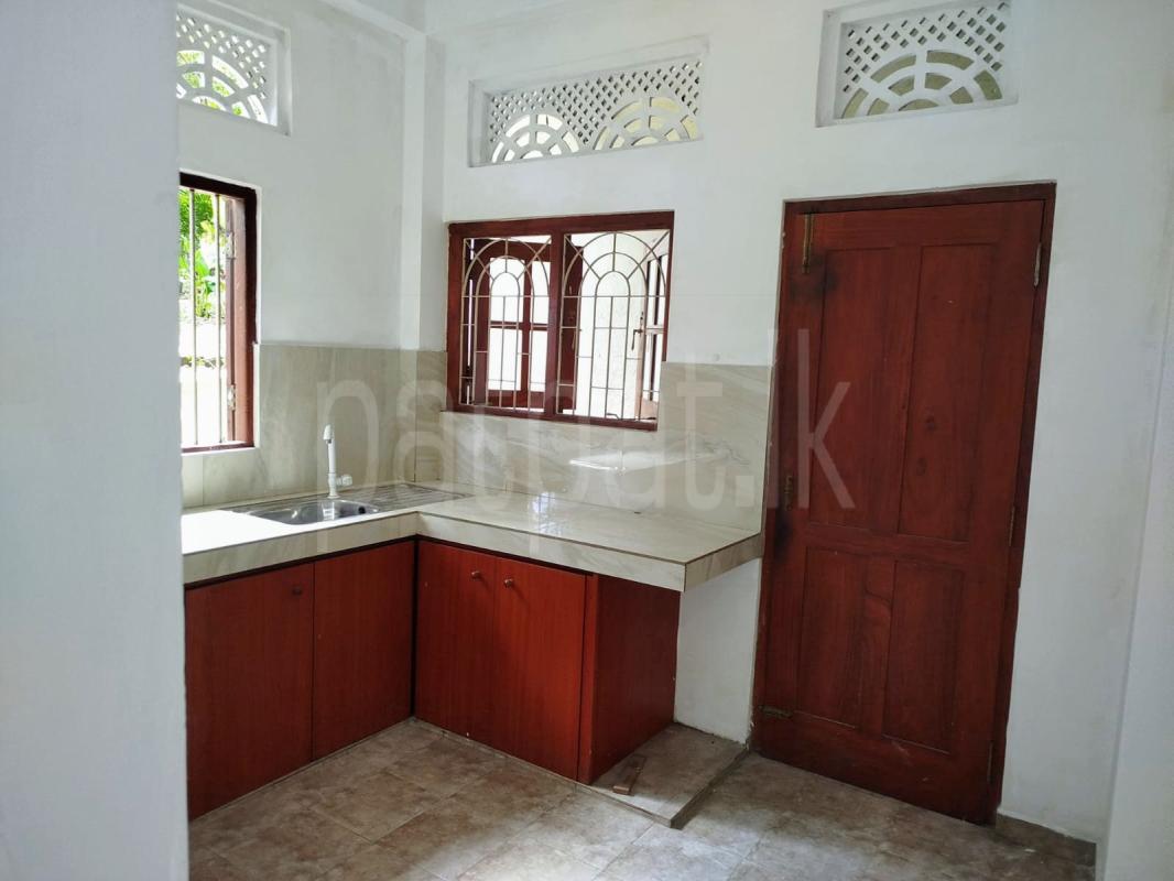 Unfurnished Apartment for Rent in Pannipitiya