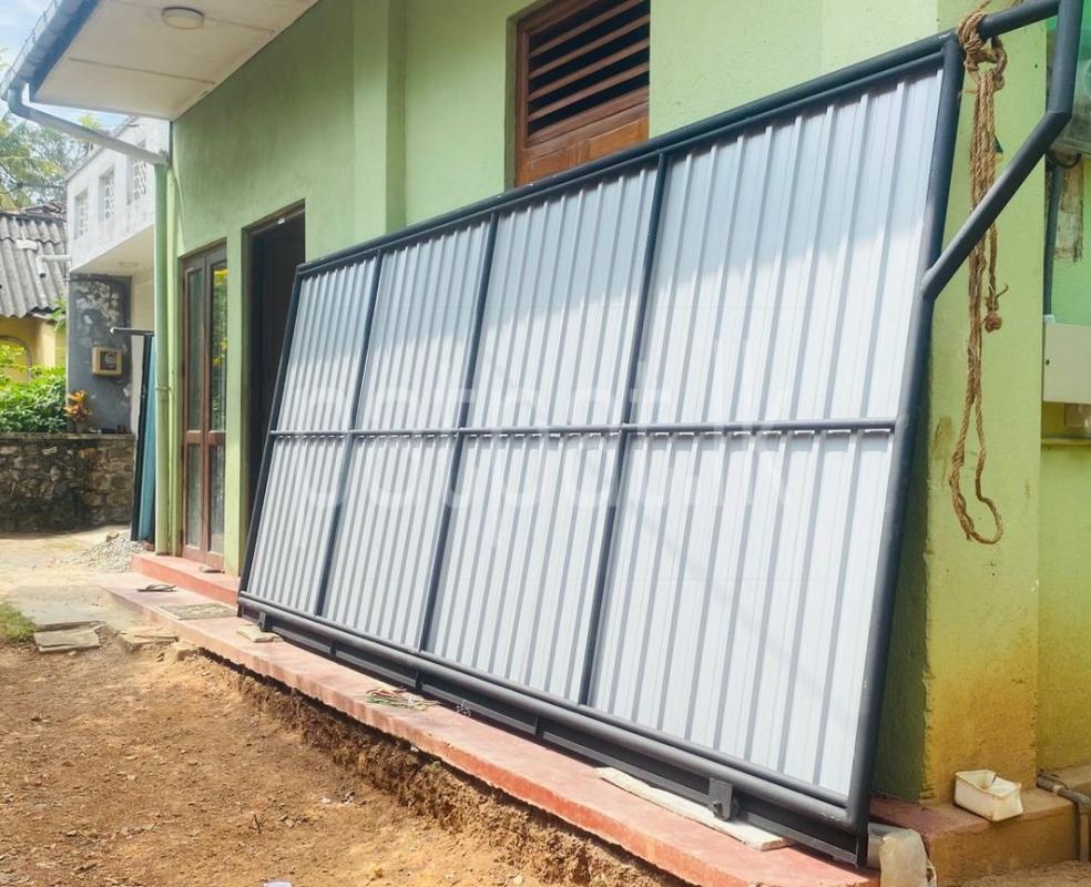 Advertisement image 1