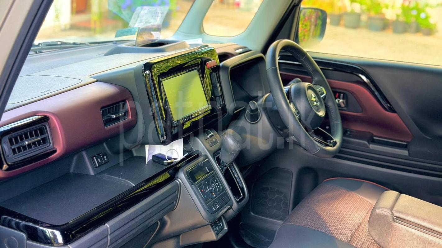 Advertisement image 6