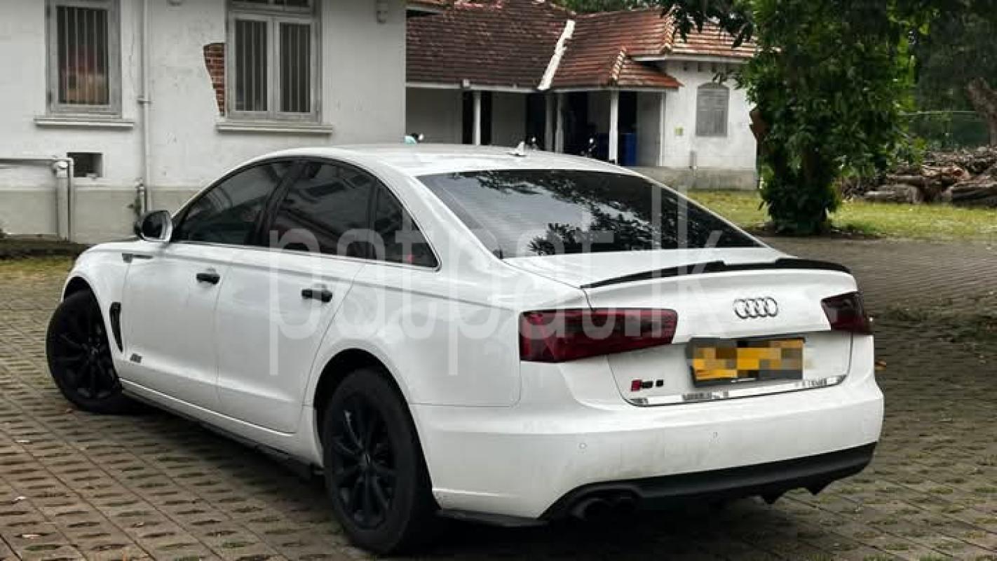 Advertisement image 6