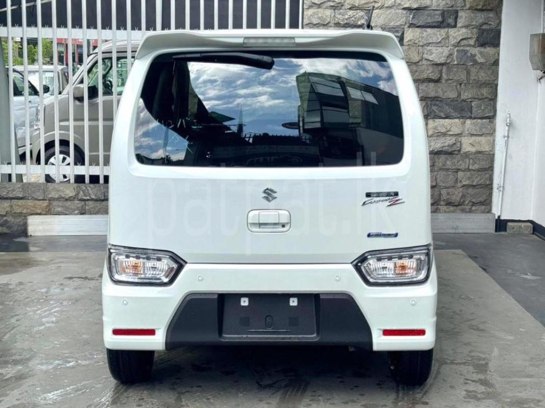 Advertisement image 4