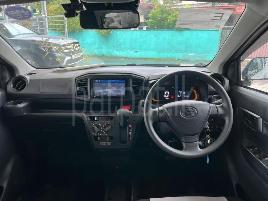 Advertisement image 3