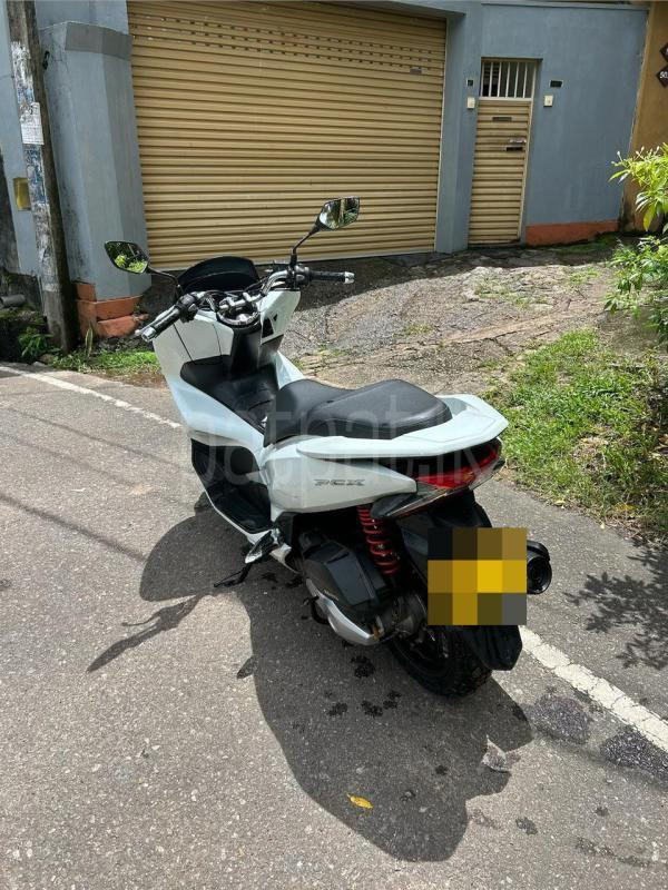 Honda PCX 2021 - பயன்படுத்தப்பட்டது பைக் sale in Sri Lanka - patpat.lk