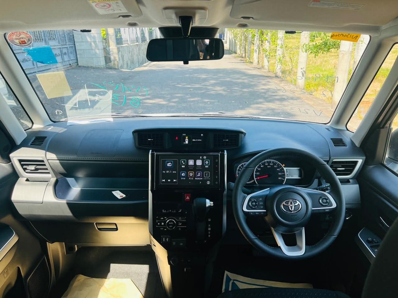 Toyota Roomy 2025 - Brand New Van sale in Sri Lanka - patpat.lk