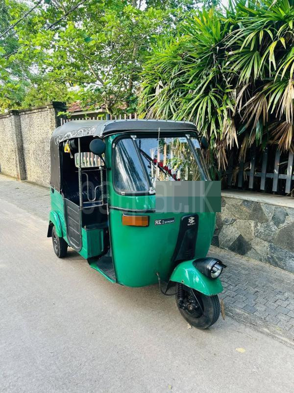 Bajaj 2 stroke 2006 - භාවිතා කරන ලද ත්‍රිරෝද රථය sale in Sri Lanka - patpat.lk