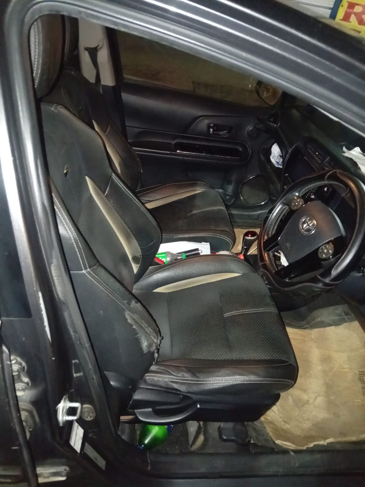 Toyota Aqua 2014 - பயன்படுத்தப்பட்டது கார் sale in Sri Lanka - patpat.lk