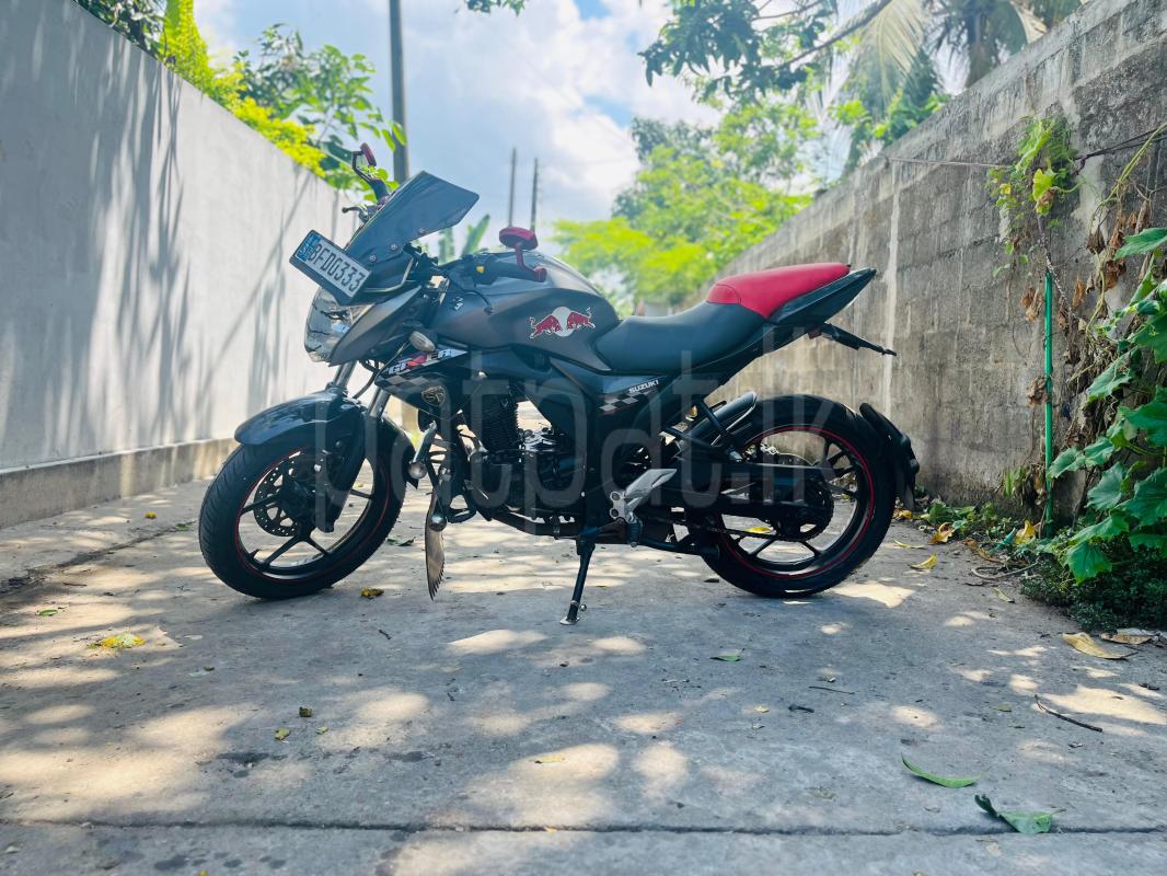 Suzuki Gixxer 2017 - Used Bike sale in Sri Lanka - patpat.lk
