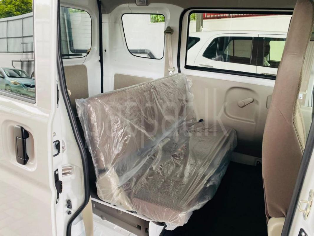 Advertisement image 5