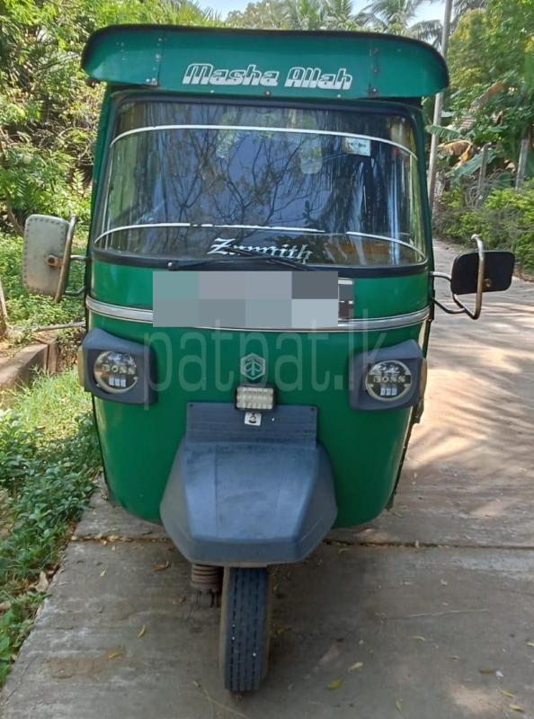 Piaggio Three Wheel 2010 - Used Three wheeler sale in Sri Lanka - patpat.lk