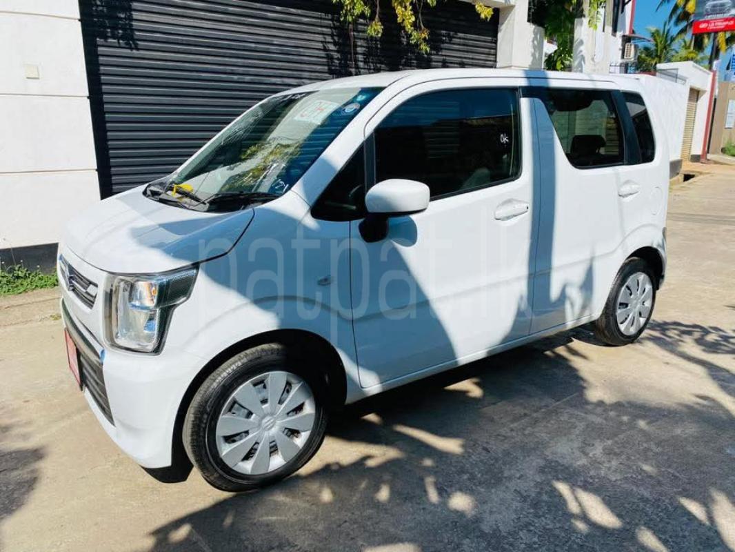 Advertisement image 6