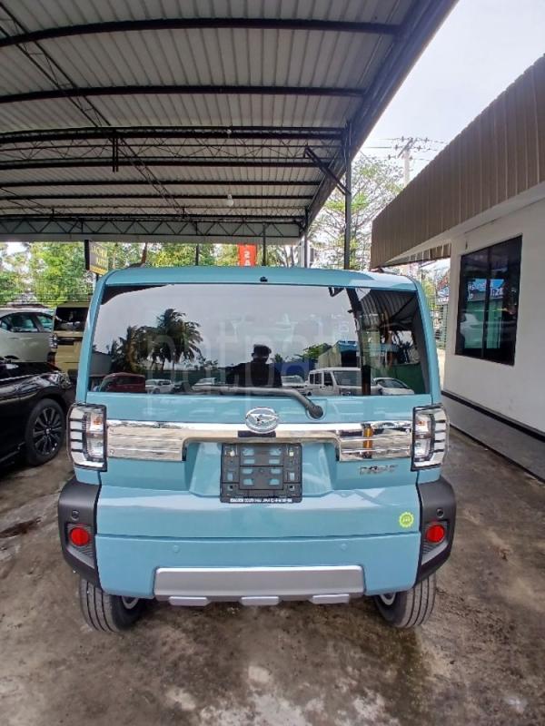 Advertisement image 4