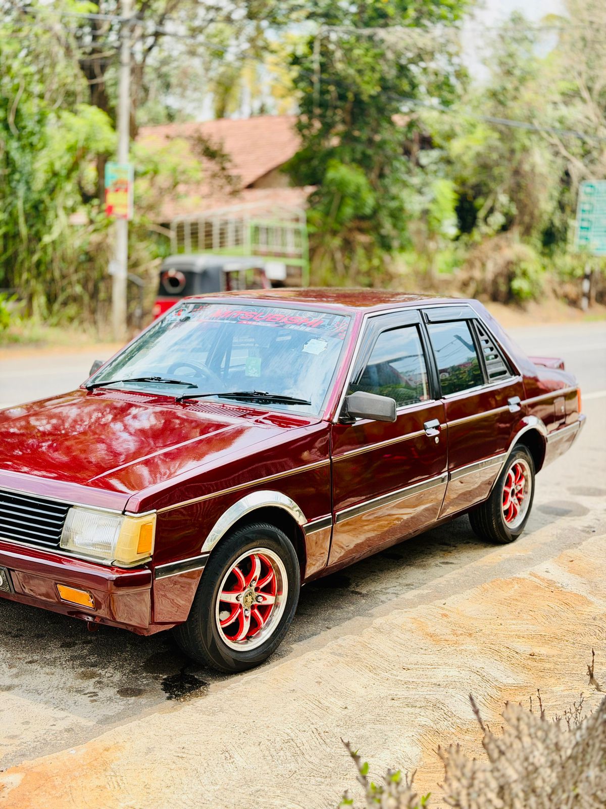 Mitsubishi Lancer 1981 - Used Car sale in Sri Lanka - patpat.lk