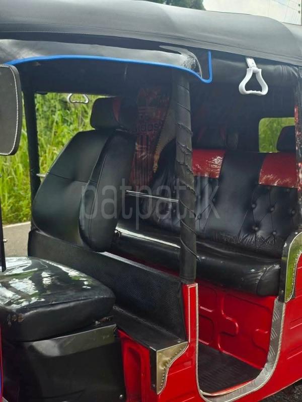 Advertisement image 4