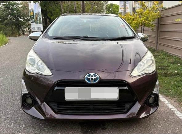 Toyota Aqua 2015 - භාවිතා කරන ලද කාර් sale in Sri Lanka - patpat.lk