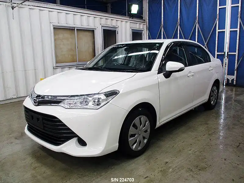 Toyota Axio 2015 ads-image-1