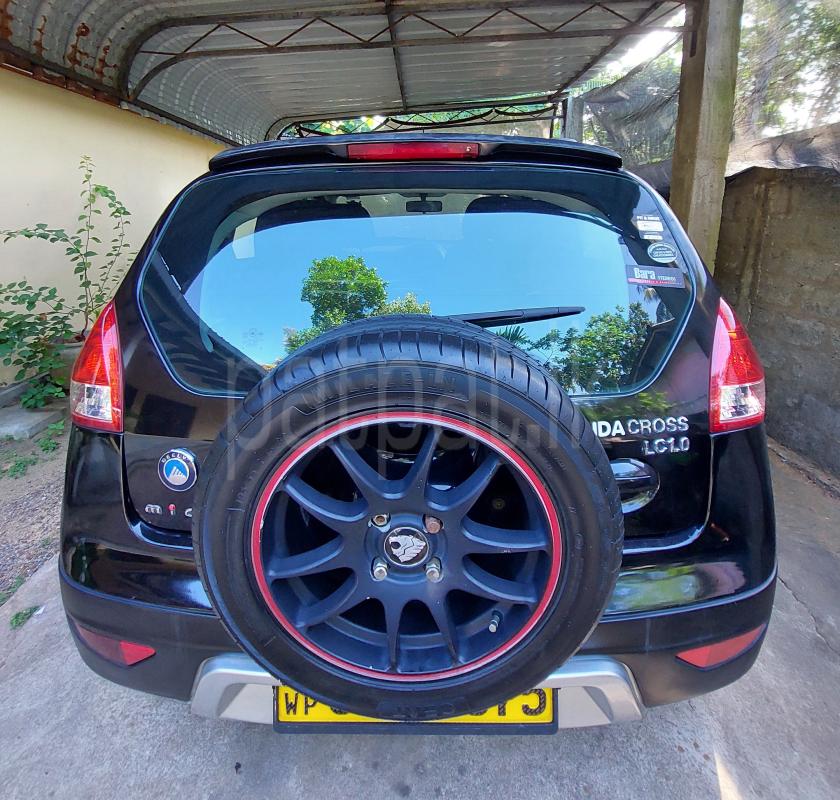 Advertisement image 6