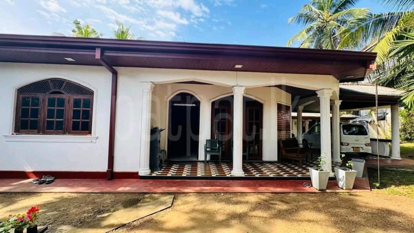 House for Sale in Kalagedihena ads-image-1