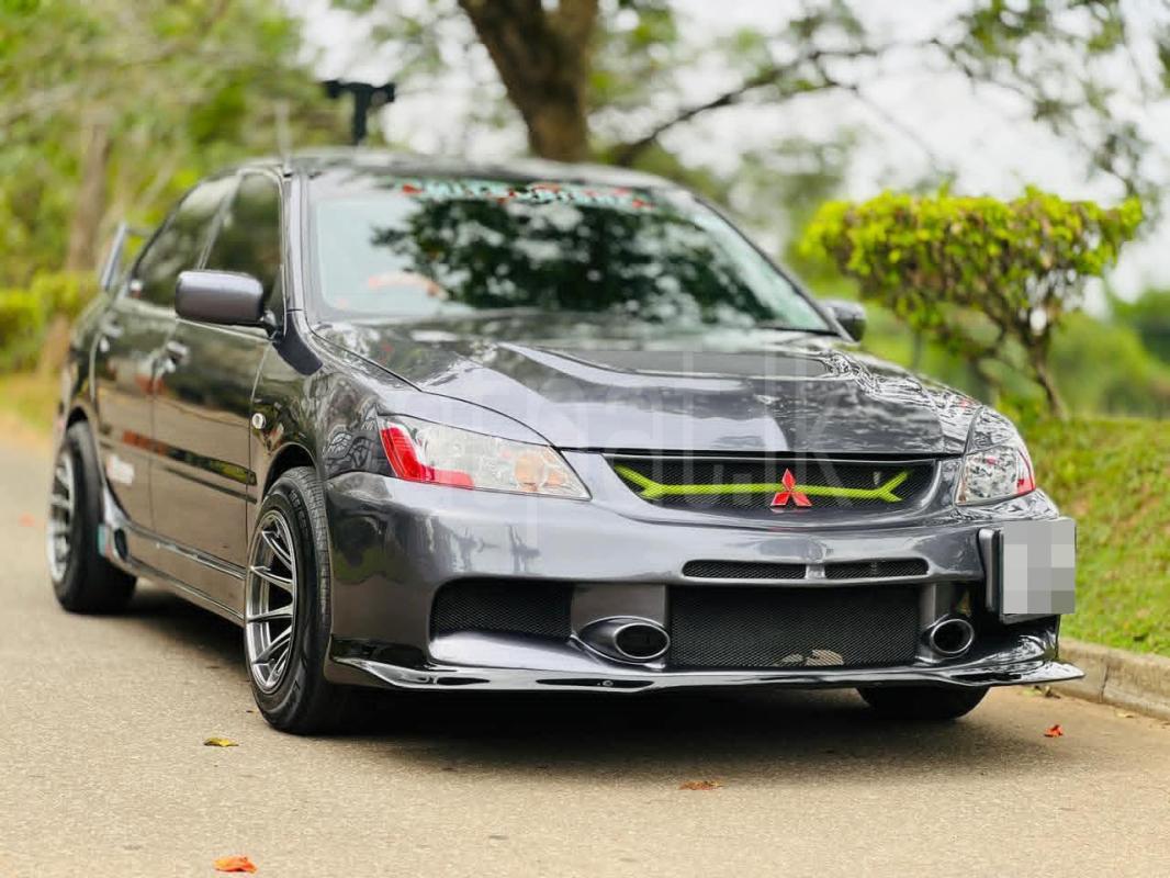 Advertisement image 1