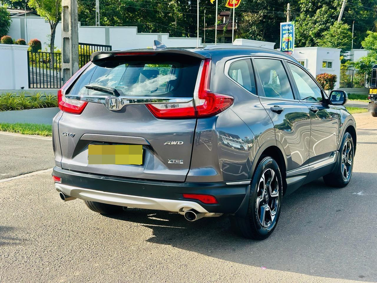 Honda CR V 2019 - பயன்படுத்தப்பட்டது SUV sale in Sri Lanka - patpat.lk