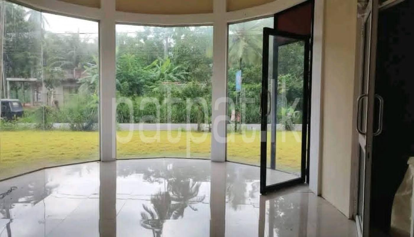 Building for Sale in Dewahuwa