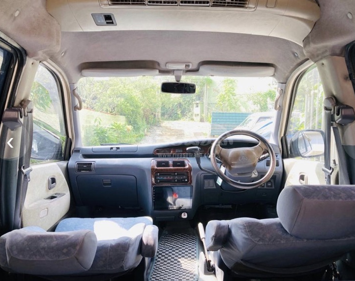 Toyota TownAce 1998 - பயன்படுத்தப்பட்டது வேன் sale in Sri Lanka - patpat.lk