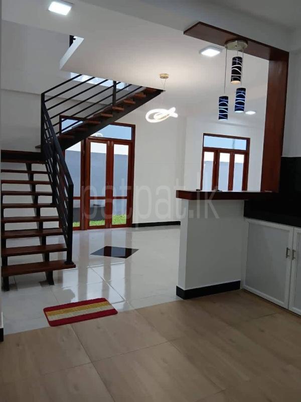 House for Sale in Nittambuwa