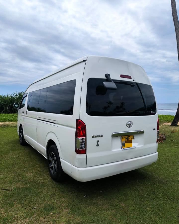 Toyota Hiace 2017 - Used Van sale in Sri Lanka - patpat.lk