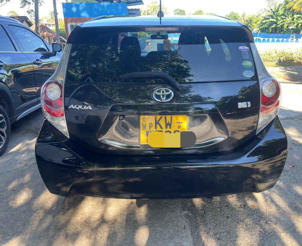 Toyota Aqua 2013 - භාවිතා කරන ලද කාර් sale in Sri Lanka - patpat.lk