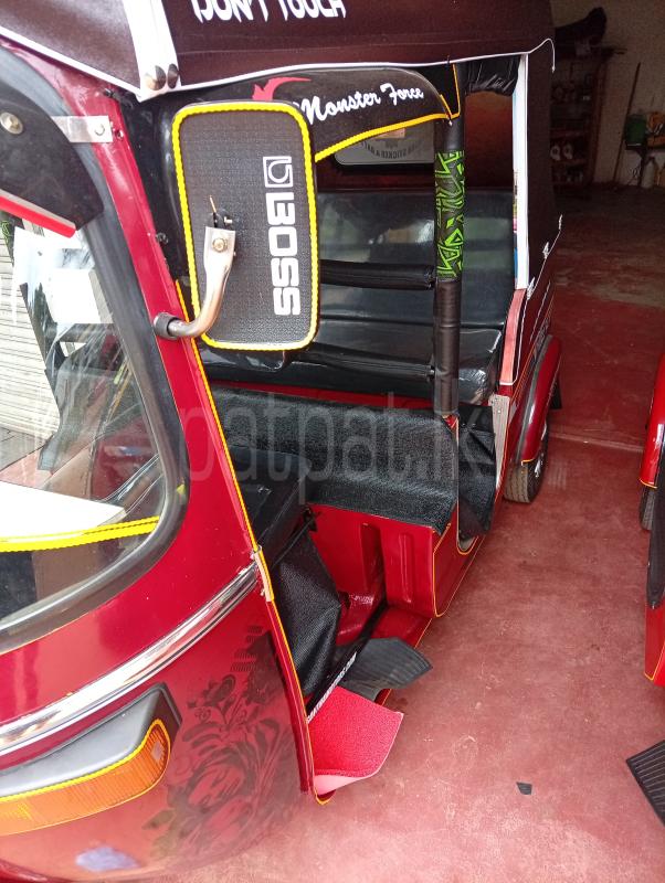 Bajaj 2 stroke 2000 - භාවිතා කරන ලද ත්‍රිරෝද රථය sale in Sri Lanka - patpat.lk