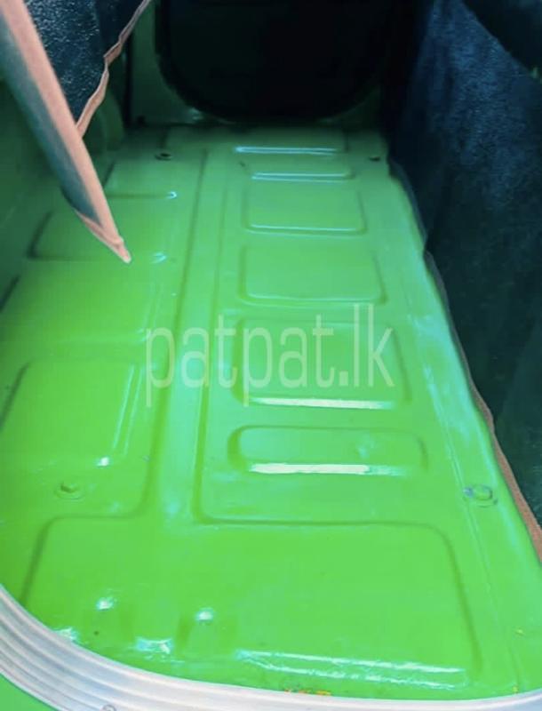 Bajaj 4 stroke 2011 - Used Three wheeler sale in Sri Lanka - patpat.lk
