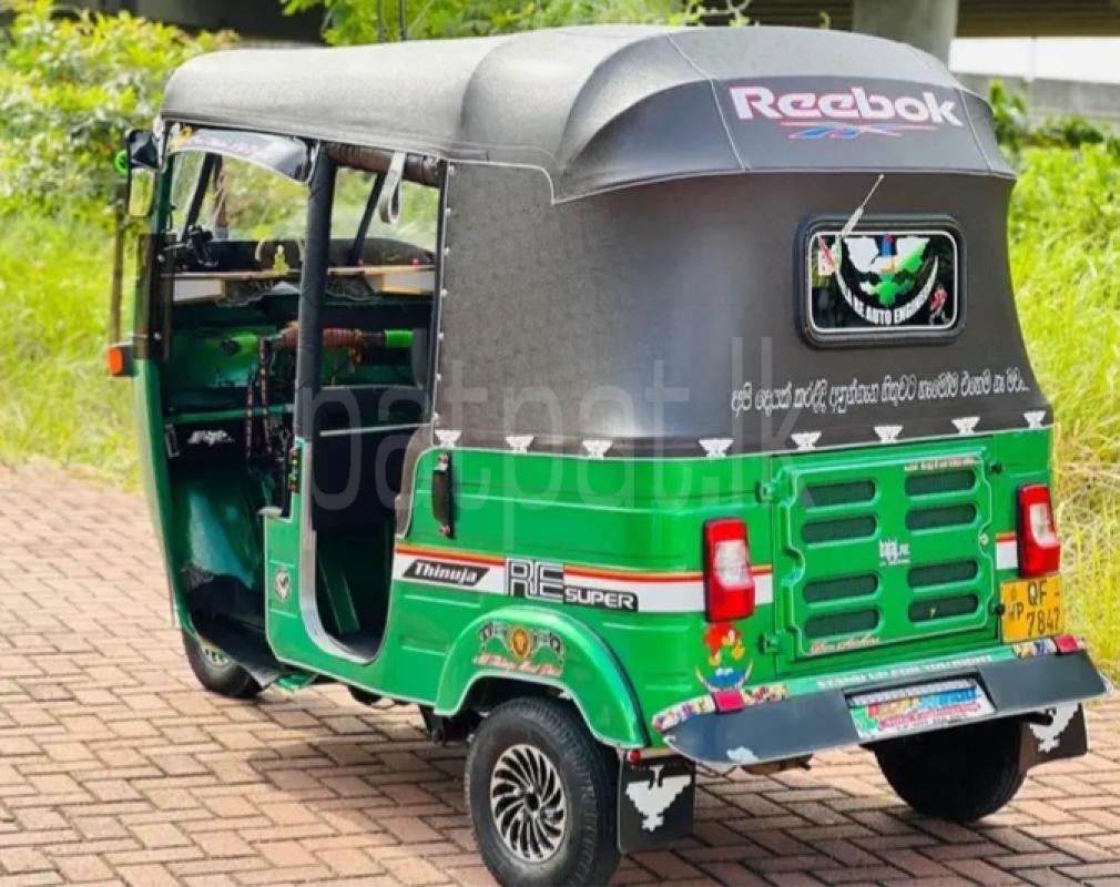 Bajaj 2 stroke 2006 - பயன்படுத்தப்பட்டது முச்சக்கர வண்டி sale in Sri Lanka - patpat.lk