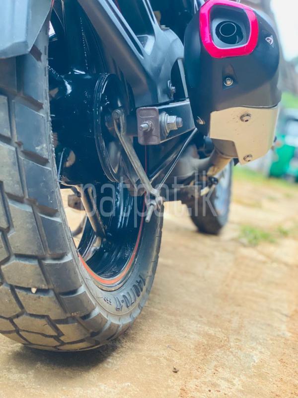 Advertisement image 6