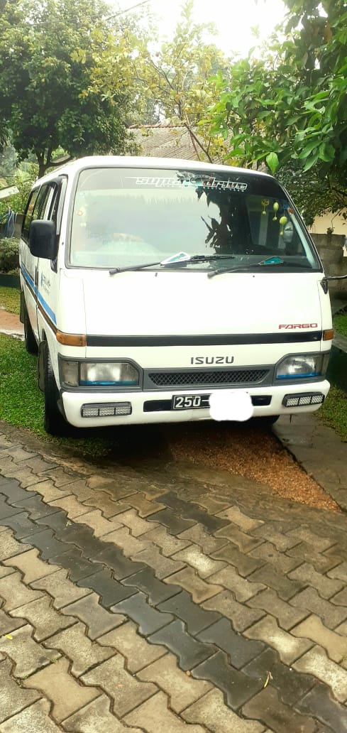 Isuzu Fargo 1993 - Used Van sale in Sri Lanka - patpat.lk