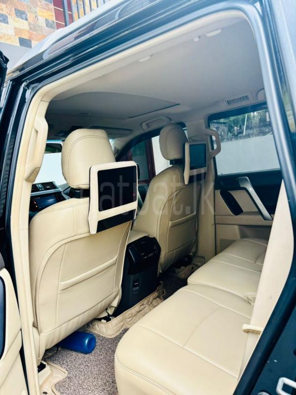 Advertisement image 6