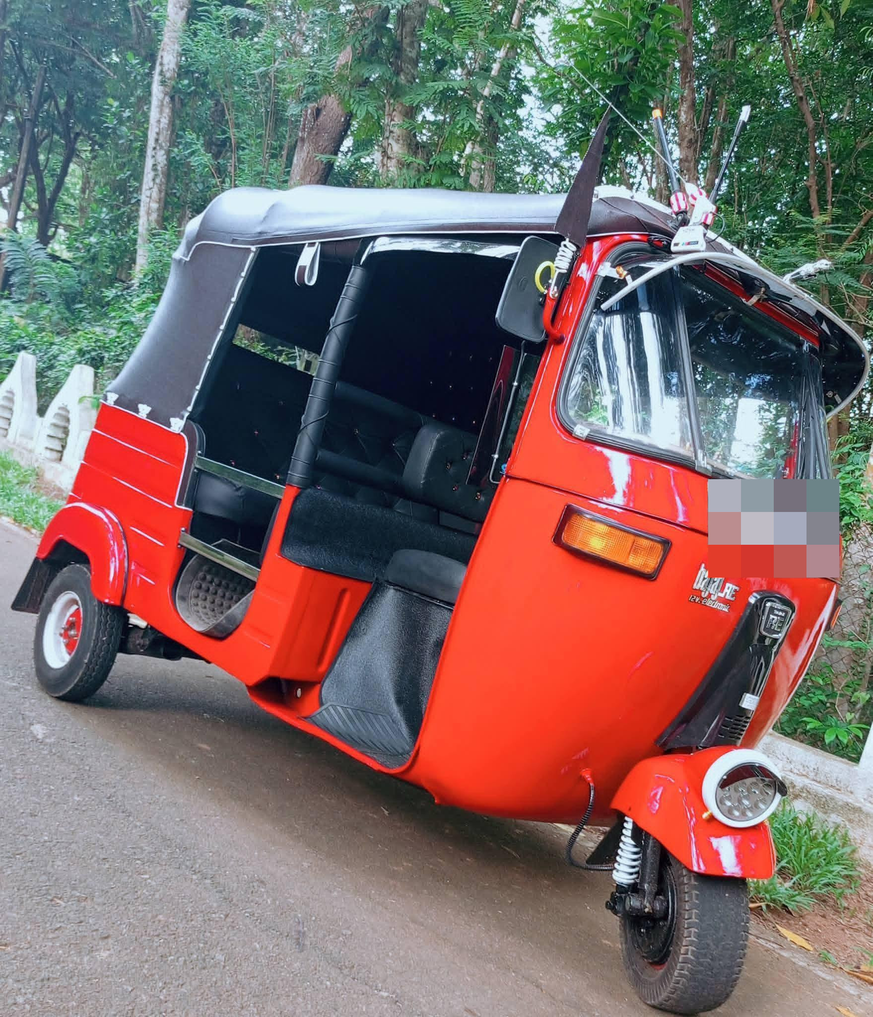 Bajaj 2 stroke 2003 - பயன்படுத்தப்பட்டது முச்சக்கர வண்டி sale in Sri Lanka - patpat.lk