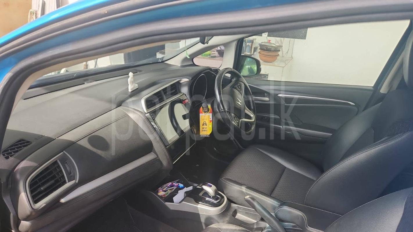 Honda Fit 2013 - பயன்படுத்தப்பட்டது கார் sale in Sri Lanka - patpat.lk