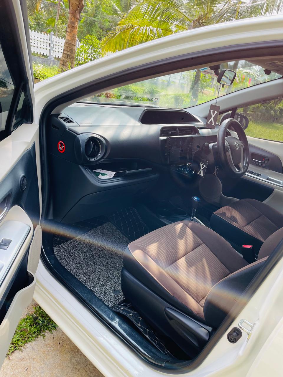 Toyota Aqua 2013 - Used Car sale in Sri Lanka - patpat.lk