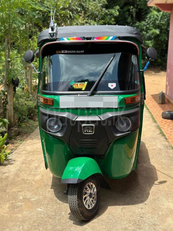 Bajaj Three Wheel 2020 - பயன்படுத்தப்பட்டது முச்சக்கர வண்டி sale in Sri Lanka - patpat.lk