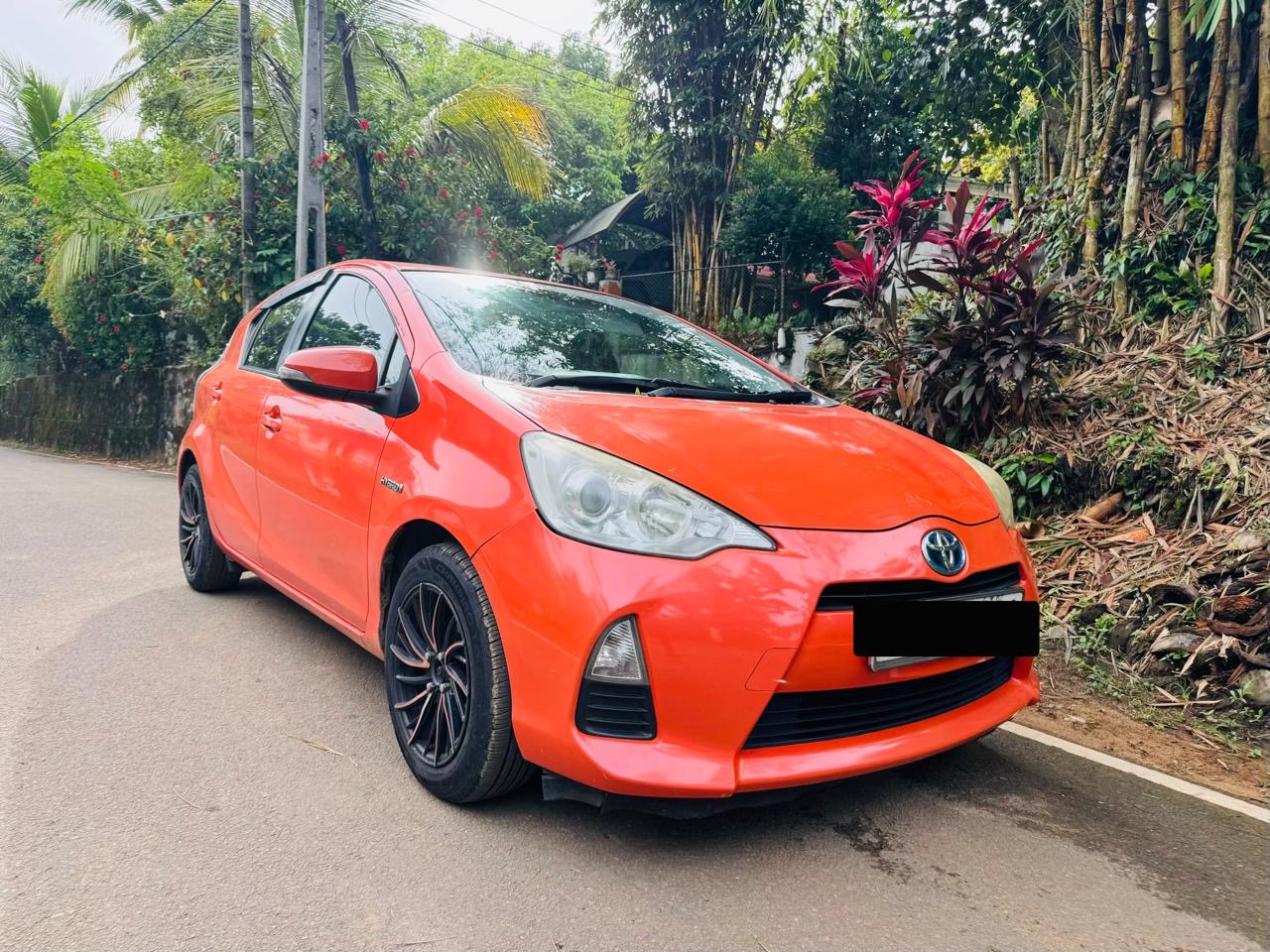 Toyota Aqua 2012 - Used Car sale in Sri Lanka - patpat.lk