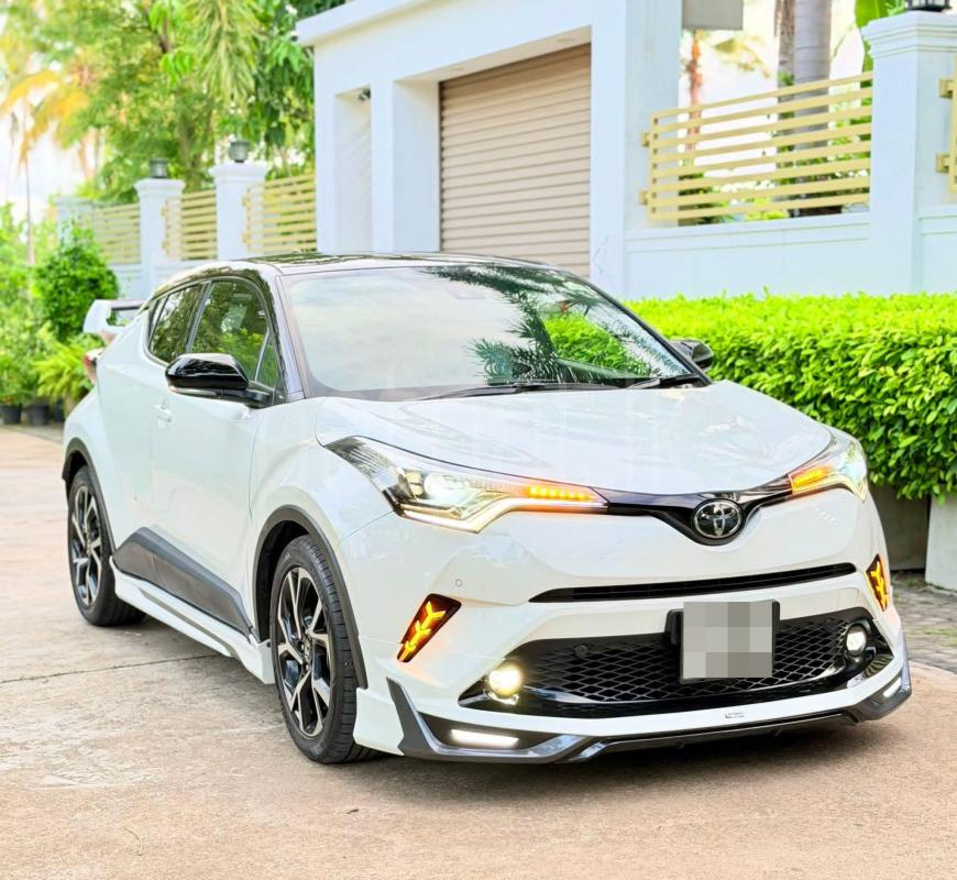 Toyota CHR 2018 - Used Car sale in Sri Lanka - patpat.lk
